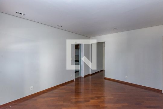 Sala de apartamento para alugar com 2 quartos, 80m² em Santo Agostinho, Belo Horizonte