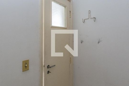 Quarto de Serviço - Despensa de apartamento para alugar com 2 quartos, 80m² em Santo Agostinho, Belo Horizonte