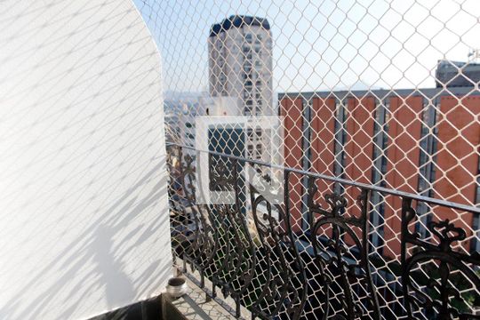 Sacada de apartamento à venda com 4 quartos, 138m² em Vila Yara, Osasco