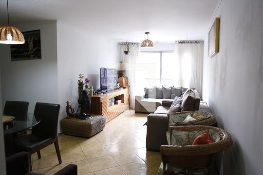 Apartamento à venda com 3 quartos, 78m² em City América, São Paulo