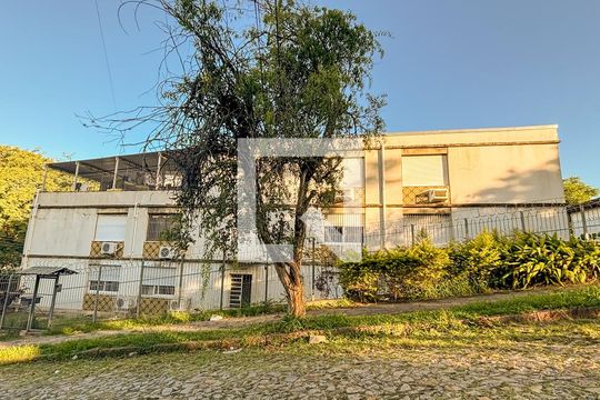 Fachada de apartamento à venda com 3 quartos, 90m² em Jardim do Salso, Porto Alegre