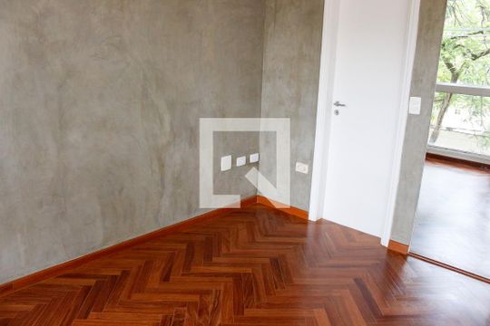 Suíte de casa de condomínio para alugar com 2 quartos, 110m² em Vila Morumbi, São Paulo