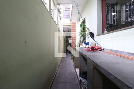 Corredor de casa à venda com 3 quartos, 246m² em Barcelona, São Caetano do Sul