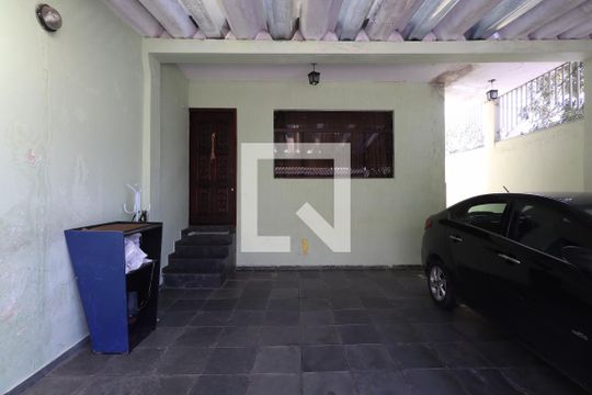 Garagem de casa à venda com 3 quartos, 246m² em Barcelona, São Caetano do Sul