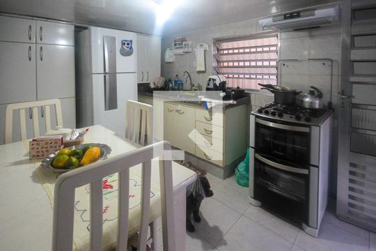 Cozinha de casa à venda com 3 quartos, 150m² em Parque São Lucas, São Paulo