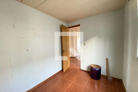 Quarto de apartamento para alugar com 2 quartos, 32m² em Rio dos Sinos, São Leopoldo