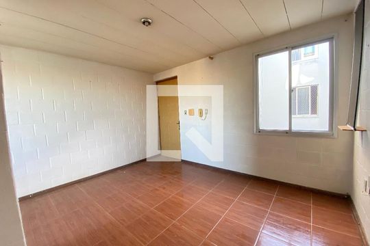 Quarto de apartamento para alugar com 2 quartos, 32m² em Rio dos Sinos, São Leopoldo