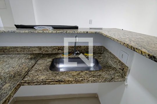 cozinha de apartamento à venda com 1 quarto, 40m² em Taquara, Rio de Janeiro