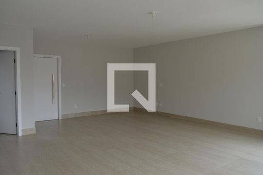 Sala de apartamento à venda com 5 quartos, 179m² em Centro, Contagem