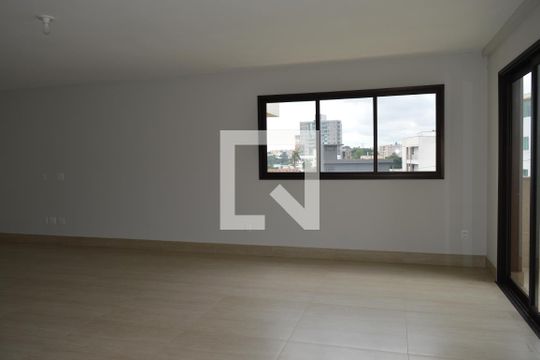Sala de apartamento à venda com 5 quartos, 179m² em Centro, Contagem