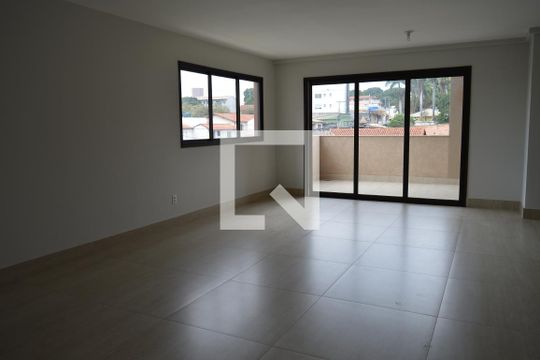 Sala de apartamento à venda com 5 quartos, 179m² em Centro, Contagem
