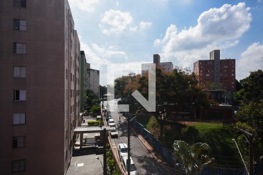 Vista do Quarto 1 de apartamento para alugar com 2 quartos, 54m² em Jardim Umuarama, São Paulo