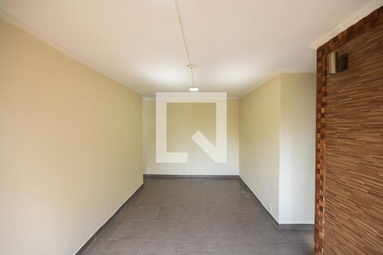 Sala de apartamento para alugar com 2 quartos, 54m² em Jardim Umuarama, São Paulo
