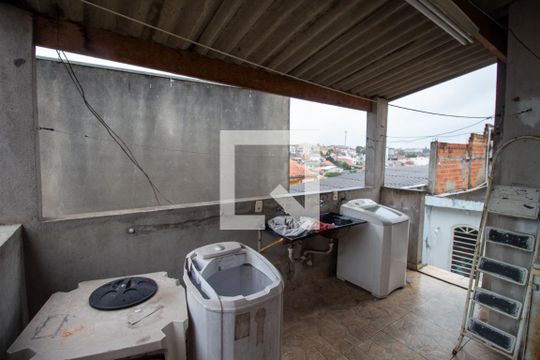 Área de Serviço de casa à venda com 3 quartos, 350m² em Cidade Líder, São Paulo