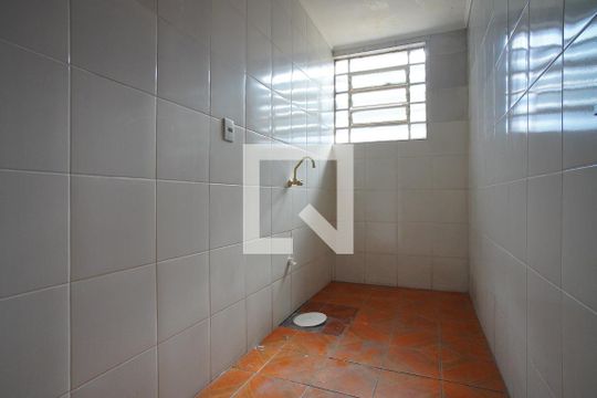 Cozinha de apartamento à venda com 1 quarto, 48m² em São Geraldo, Porto Alegre