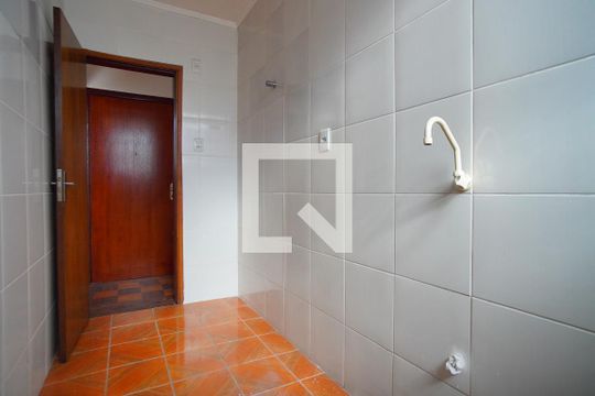 Cozinha de apartamento à venda com 1 quarto, 48m² em São Geraldo, Porto Alegre