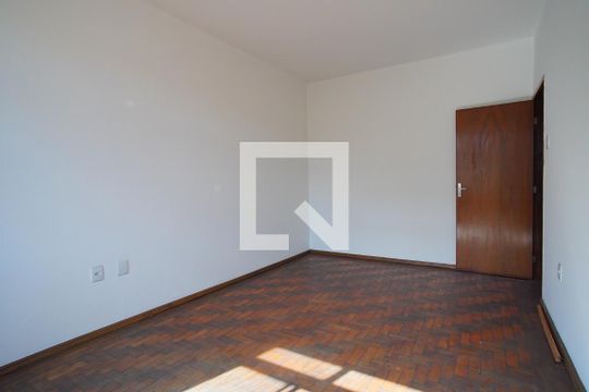 Quarto de apartamento à venda com 1 quarto, 48m² em São Geraldo, Porto Alegre