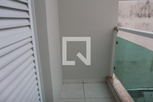 Sacada de casa à venda com 3 quartos, 275m² em Vila Alpina, São Paulo