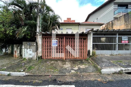 Fachada de casa para alugar com 2 quartos, 70m² em Vila Matilde, São Paulo