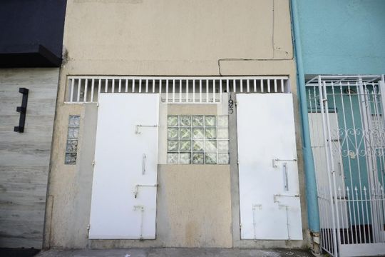 Fachada de casa à venda com 2 quartos, 80m² em Ipiranga, São Paulo