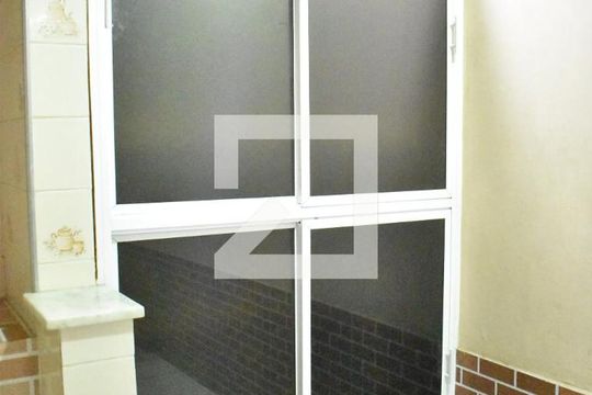 Área de Serviço - Armário de casa para alugar com 1 quarto, 50m² em Campo Grande, Rio de Janeiro