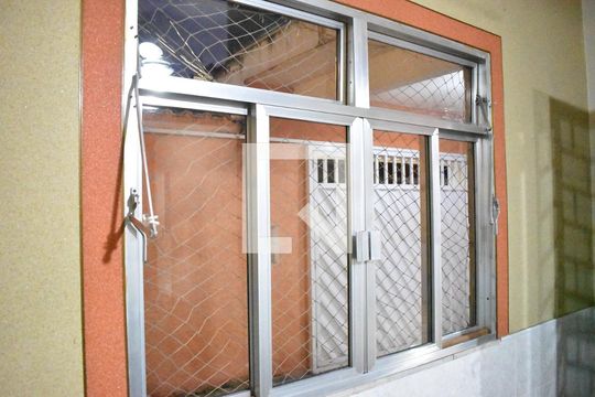 Janela da Sala de casa para alugar com 1 quarto, 50m² em Campo Grande, Rio de Janeiro
