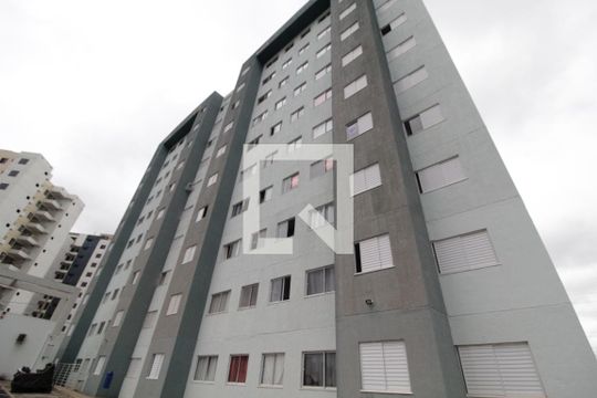 Fachada de apartamento para alugar com 2 quartos, 47m² em Shopping Park, Uberlândia