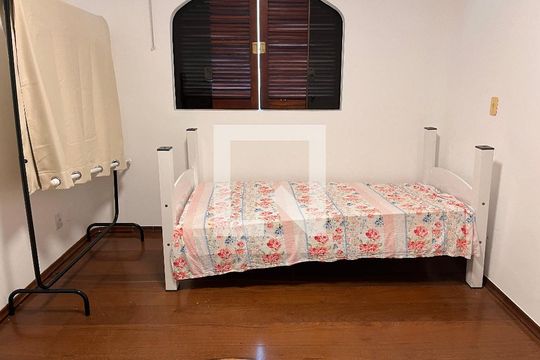 Quarto 02 de apartamento para alugar com 3 quartos, 480m² em Pacaembu, São Paulo