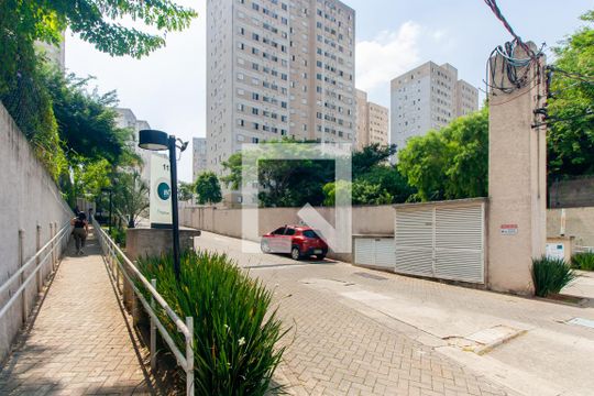Fachada de apartamento para alugar com 2 quartos, 45m² em Quinta da Paineira, São Paulo