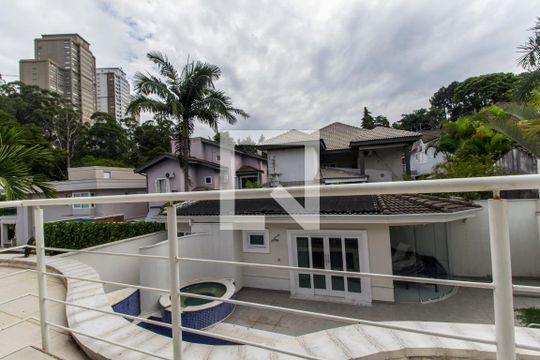 Varanda de casa de condomínio à venda com 5 quartos, 435m² em Alphaville, Santana de Parnaíba