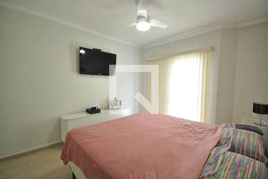 Suíte 1 de casa à venda com 3 quartos, 200m² em Vila Mazzei, São Paulo