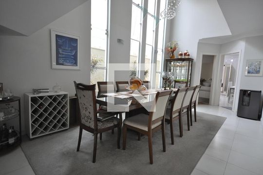 Sala de Jantar de casa à venda com 3 quartos, 200m² em Vila Mazzei, São Paulo
