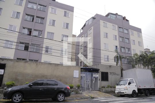 Fachada de apartamento para alugar com 2 quartos, 110m² em Vila Portugal, São Paulo