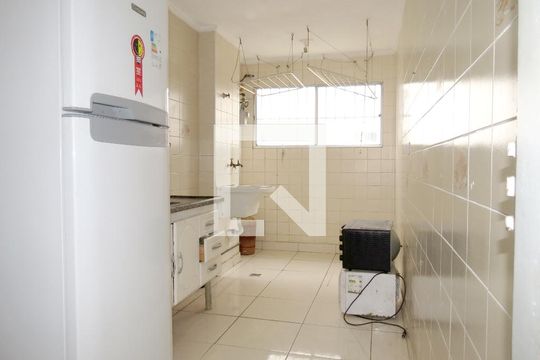 Cozinha de apartamento à venda com 2 quartos, 64m² em Jardim Peri, São Paulo