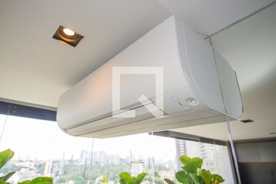 Sala de apartamento à venda com 1 quarto, 42m² em Vila Mariana, São Paulo