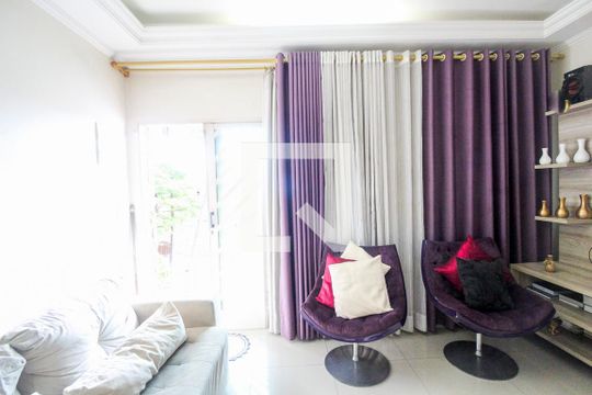 Sala de casa à venda com 3 quartos, 144m² em Vila Bela, São Paulo