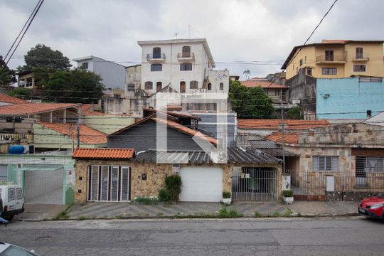 Vista Varanda Quarto 2 de casa à venda com 2 quartos, 140m² em Chácara Inglesa, São Paulo