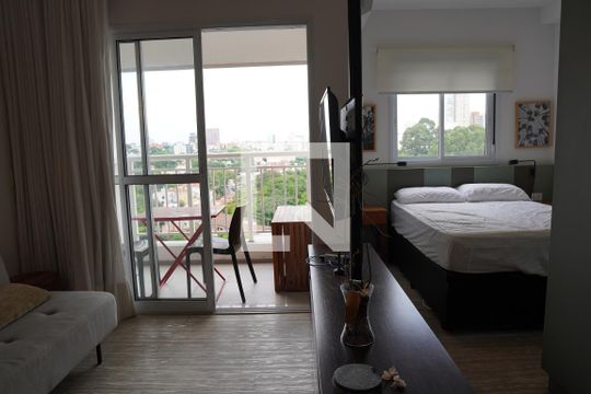 Studio de kitnet/studio para alugar com 1 quarto, 30m² em Sumarezinho, São Paulo