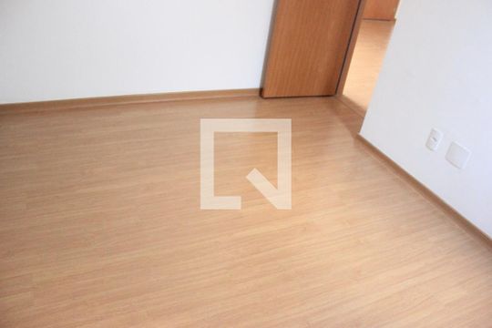 Quarto 2 de apartamento para alugar com 2 quartos, 42m² em Jardim Novo Portugal, Guarulhos