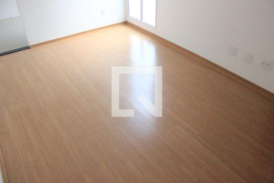 Sala de apartamento para alugar com 2 quartos, 42m² em Jardim Novo Portugal, Guarulhos