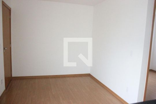 Sala de apartamento para alugar com 2 quartos, 42m² em Jardim Novo Portugal, Guarulhos
