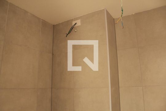 Banheiro de apartamento à venda com 2 quartos, 35m² em Várzea da Barra Funda, São Paulo