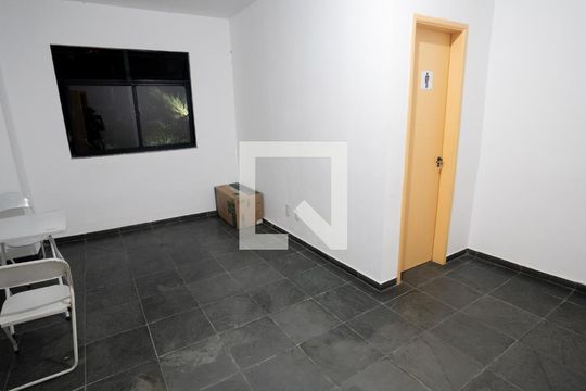 Área comum de apartamento para alugar com 2 quartos, 70m² em Santa Rosa, Niterói