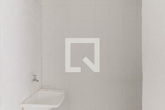 Área de Serviço de casa para alugar com 1 quarto, 21m² em Jardim Helena, São Paulo