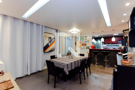 Sala de apartamento à venda com 3 quartos, 114m² em Vila Santo Antonio, Guarulhos