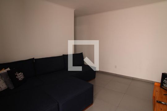 Sala de casa à venda com 2 quartos, 143m² em Vila Gustavo, São Paulo