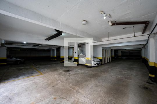 Garagem de apartamento à venda com 2 quartos, 60m² em Vila Santa Catarina, São Paulo