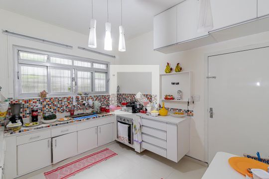 Cozinha de casa à venda com 4 quartos, 300m² em Vila Moinho Velho, São Paulo