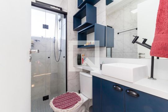 Banheiro de apartamento à venda com 2 quartos, 40m² em Colônia (zona Leste), São Paulo