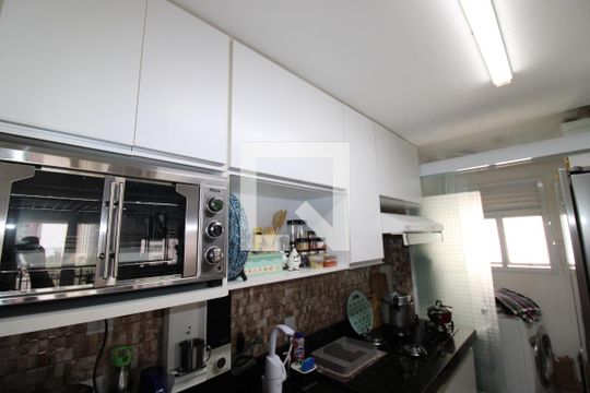 Cozinha de apartamento à venda com 2 quartos, 70m² em Jardim Parque Morumbi, São Paulo
